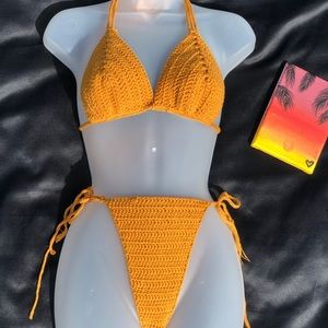 LVMR Crochet Bikini Set💛